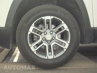 2025 GMC Terrain Elevation 3SB - miniatura 9