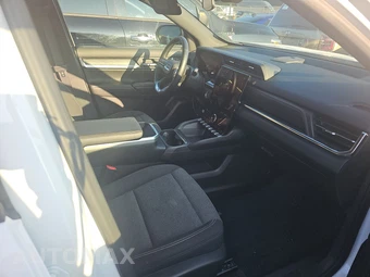 2025 GMC Terrain Elevation 3SB - miniatura 14