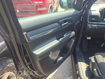 2025 GMC Terrain Elevation 3SB - miniatura 9