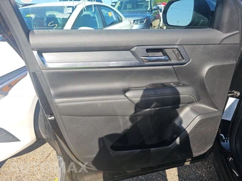 2025 GMC Terrain Elevation 3SB - miniatura 9