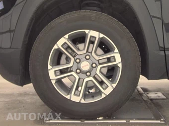 2025 GMC Terrain Elevation 3SB - miniatura 9