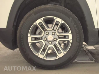 2025 GMC Terrain Elevation 3SB - miniatura 9