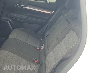 2025 GMC Terrain Elevation 3SB - miniatura 19