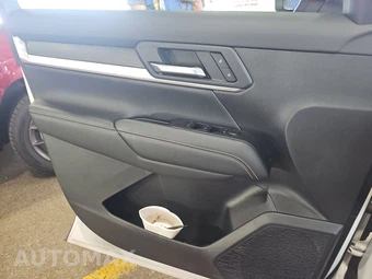 2025 GMC Terrain Elevation 3SB - miniatura 15