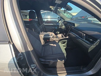 2025 GMC Terrain Elevation 3SB - miniatura 14