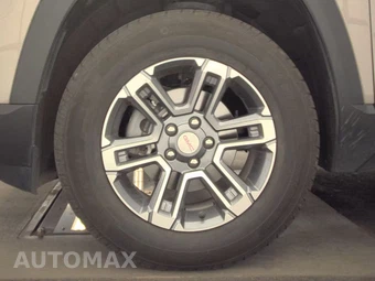 2025 GMC Terrain Elevation 3SB - miniatura 9