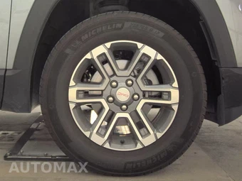2025 GMC Terrain Elevation 3SB - miniatura 10