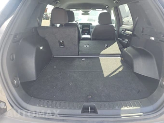 2025 GMC Terrain Elevation 3SB - miniatura 16