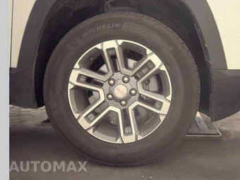 2025 GMC Terrain Elevation 3SB - miniatura 10