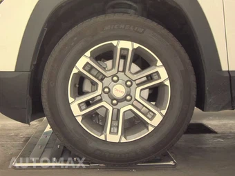 2025 GMC Terrain Elevation 3SB - miniatura 9