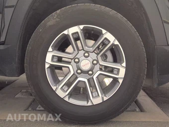 2025 GMC Terrain Elevation 3SB - miniatura 10