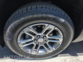 2025 GMC Terrain Elevation 3SB - miniatura 10