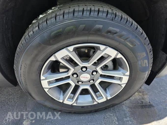 2025 GMC Terrain Elevation 3SB - miniatura 4