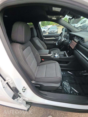2025 GMC Terrain Elevation 3SB - miniatura 15