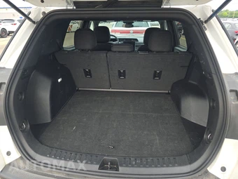 2025 GMC Terrain Elevation 3SB - miniatura 16