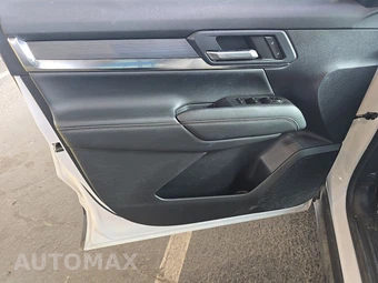 2025 GMC Terrain Elevation 3SB - miniatura 9
