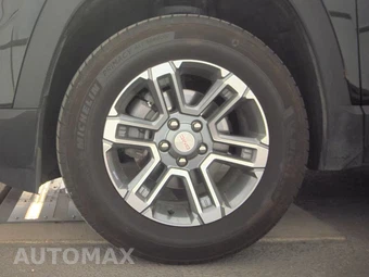 2025 GMC Terrain Elevation 3SB - miniatura 9