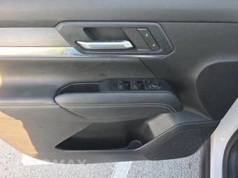 2025 GMC Terrain Elevation 3SB - miniatura 15