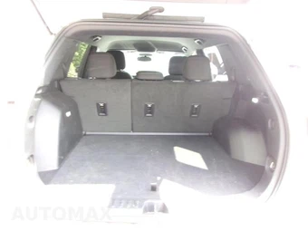 2025 GMC Terrain Elevation 3SB - miniatura 19