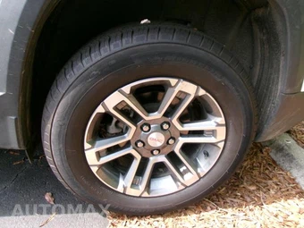 2025 GMC Terrain Elevation 3SB - miniatura 4