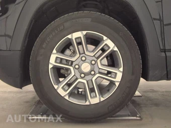 2025 GMC Terrain Elevation 3SB - miniatura 9