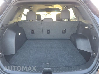 2025 GMC Terrain Elevation 3SB - miniatura 16