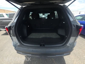 2025 GMC Terrain Elevation 3SB - miniatura 17