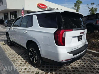 2025 GMC Yukon AT4 4SB - miniatura 2