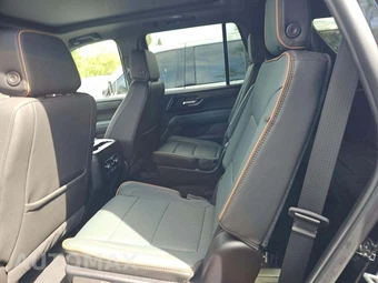 2025 GMC Yukon AT4 4SB - miniatura 13