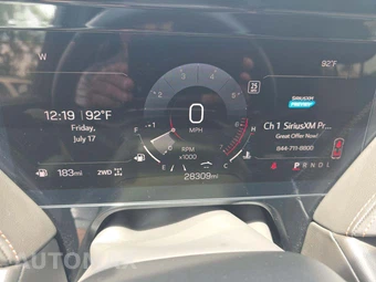 2025 GMC Yukon AT4 4SB - miniatura 6