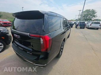 2025 GMC Yukon AT4 Ultimate 4SG - miniatura 3