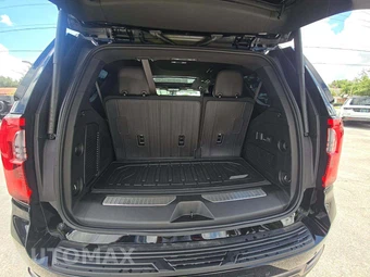 2025 GMC Yukon AT4 Ultimate 4SG - miniatura 12