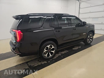 2025 GMC Yukon AT4 Ultimate 4SG - miniatura 4