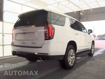2025 GMC Yukon Denali 5SA - miniatura 4
