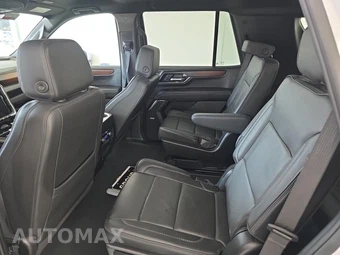 2025 GMC Yukon Denali 5SA - miniatura 10