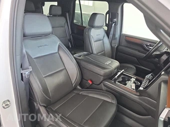 2025 GMC Yukon Denali 5SA - miniatura 17
