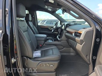 2025 GMC Yukon Denali 5SA - miniatura 8