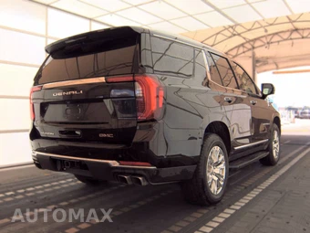 2025 GMC Yukon Denali 5SA - miniatura 4
