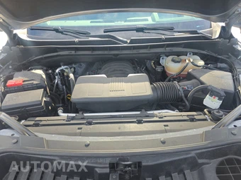 2025 GMC Yukon Denali 5SA - miniatura 16