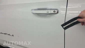 2025 GMC Yukon Denali 5SA - miniatura 25