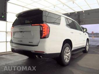 2025 GMC Yukon Denali 5SA - miniatura 4