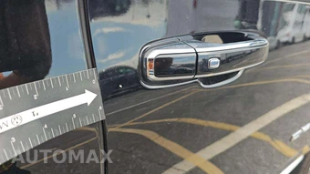 2025 GMC Yukon Denali 5SA - miniatura 27
