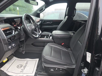 2025 GMC Yukon Denali 5SA - miniatura 7