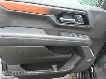 2025 GMC Yukon Denali 5SA - miniatura 9