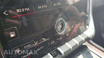 2025 GMC Yukon Denali 5SA - miniatura 20