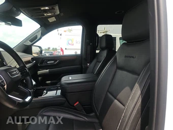 2025 GMC Yukon Denali 5SA - miniatura 7