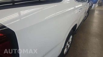 2025 GMC Yukon Denali 5SA - miniatura 27