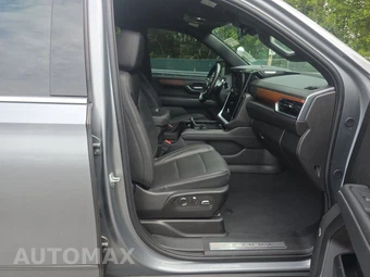 2025 GMC Yukon Denali 5SA - miniatura 8