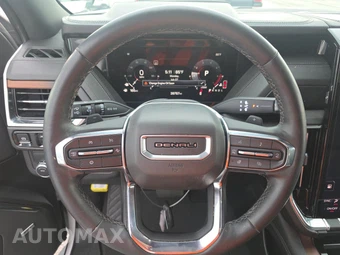 2025 GMC Yukon Denali 5SA - miniatura 10