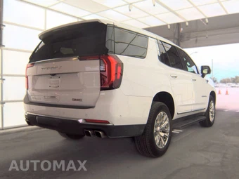 2025 GMC Yukon Denali 5SA - miniatura 4